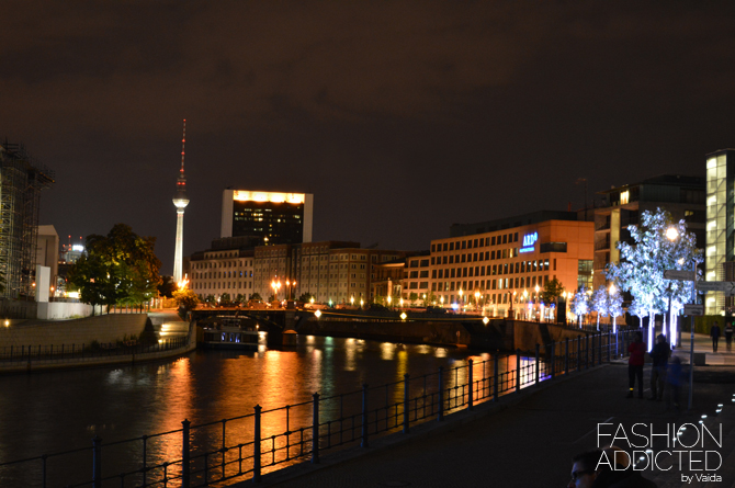 Alexander Tower Night