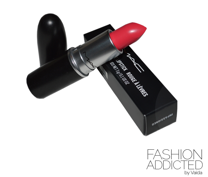 Mac-Amplified-Cream-Lipstick