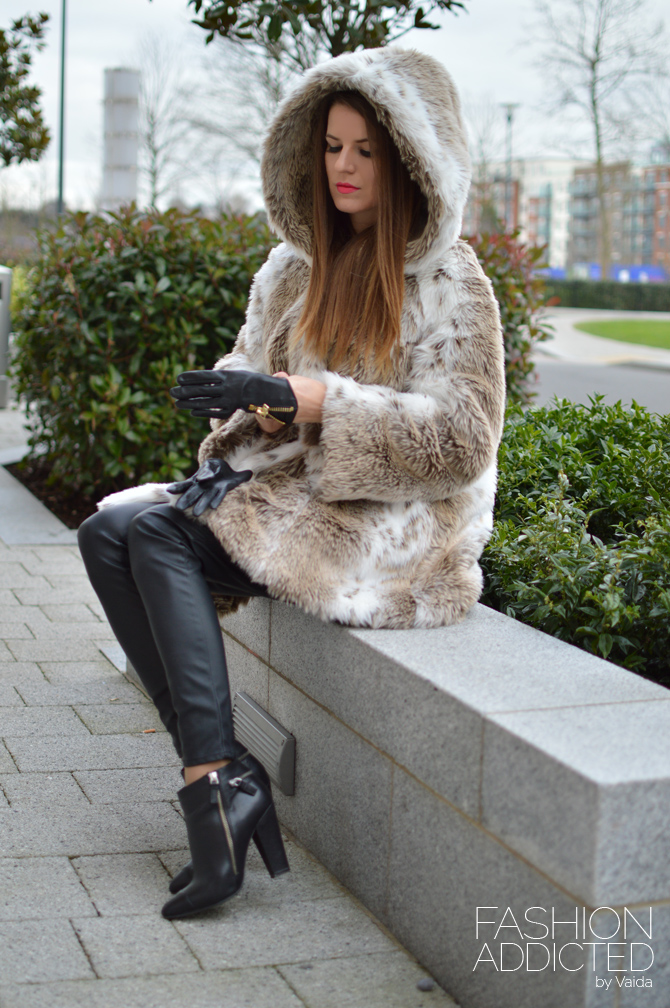 gharani-strok-fur-hooded-coat