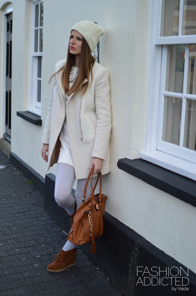 White-knit-dress