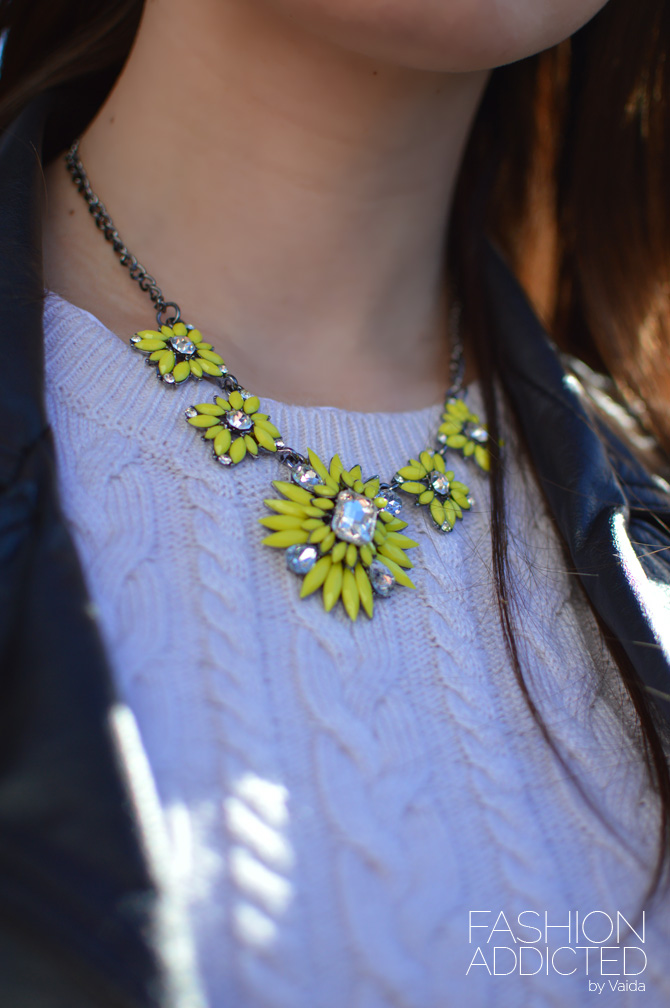 yellow-floral-necklace