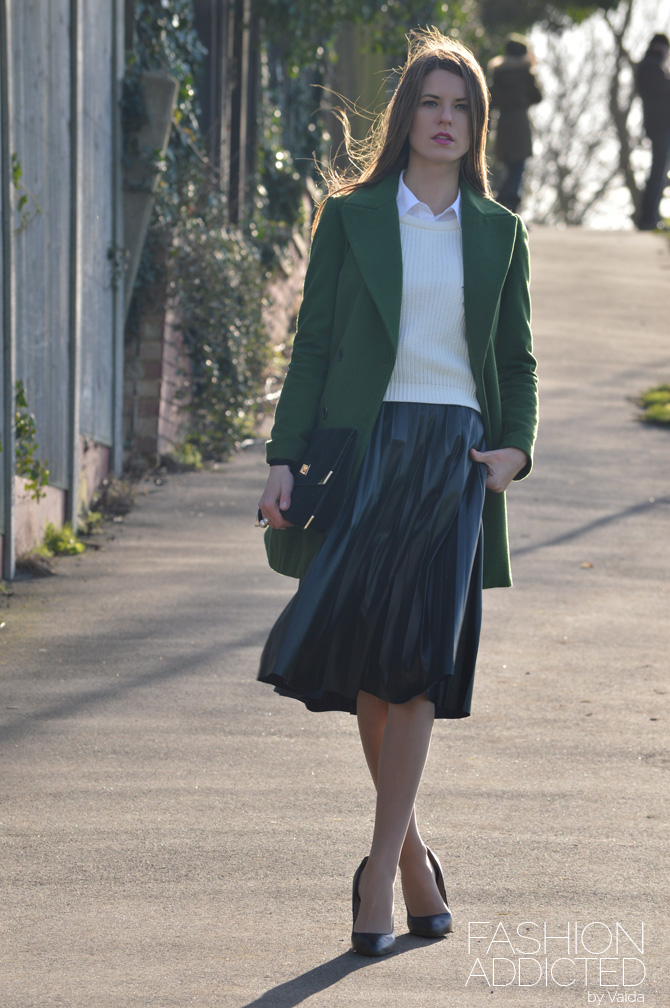 Faux-Leather-Pleated-Midi-Skirt