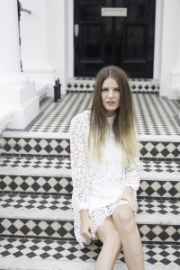 white-lace-long-sleeve-dress-dorothy-perkins