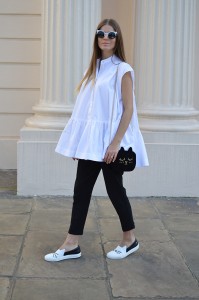 karl-lagerfeld-cat-slip-ons-shoes-cat-bag-vans-polka-dot-sunglasses-fashion-blogger-london