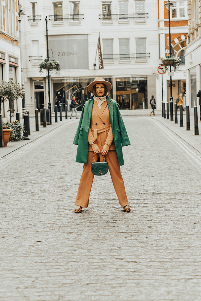 tan-suit-debenhams-fashion-blogger-london-green-coat-leopard-shoes