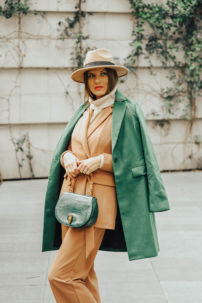 tan-suit-debenhams-fashion-blogger-london-green-coat-leopard-shoes