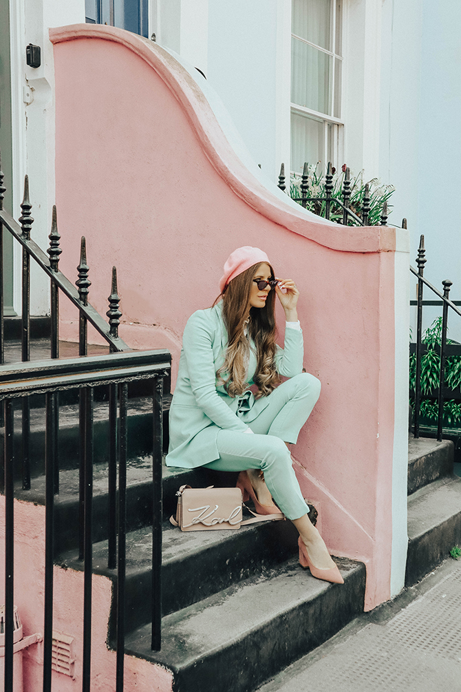 mint-green-suit-pink-beret-karl-lagerfeld-signature-bag-fashion-blogger-london-2