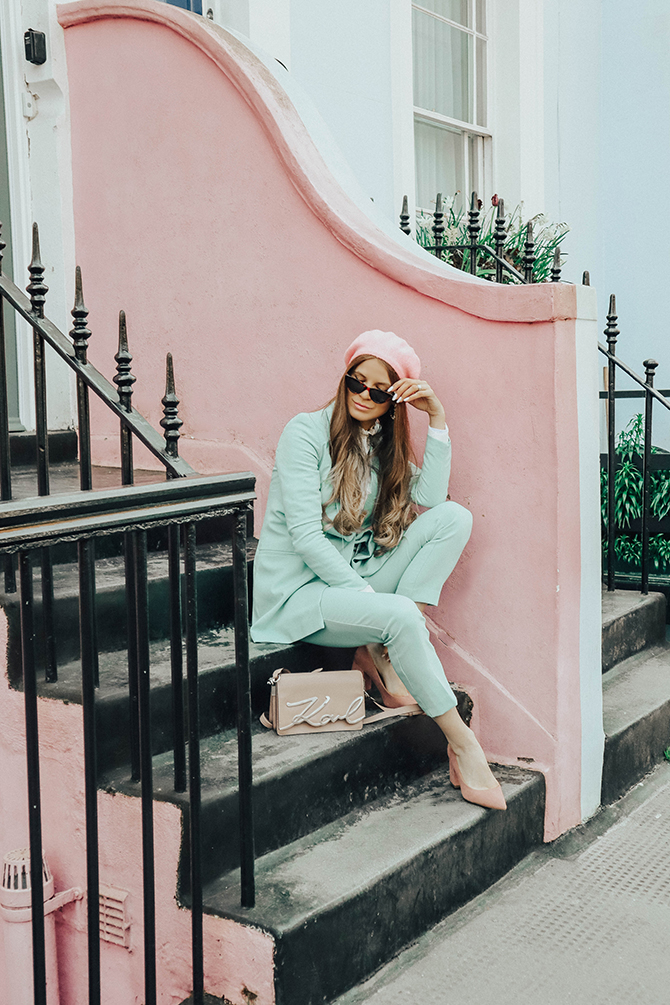 mint-green-suit-pink-beret-karl-lagerfeld-signature-bag-fashion-blogger-london-3