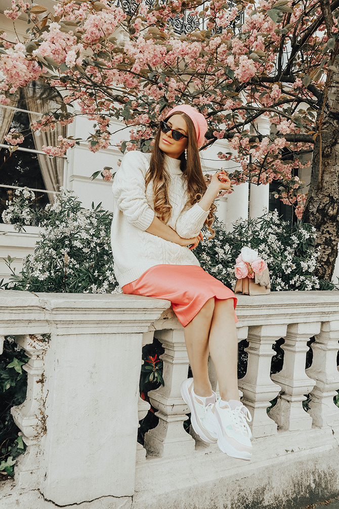 satin-slip-skirt-pink-new-look-chunky-trainers-karl-lagerfeld-signature-bag-fashion-blogger-london-4