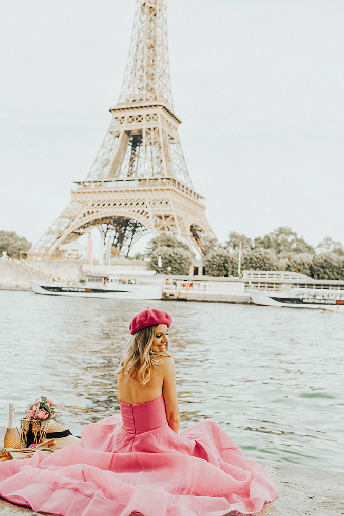 what-to-wear-in-paris-instagram-photo-guide-blogger-2