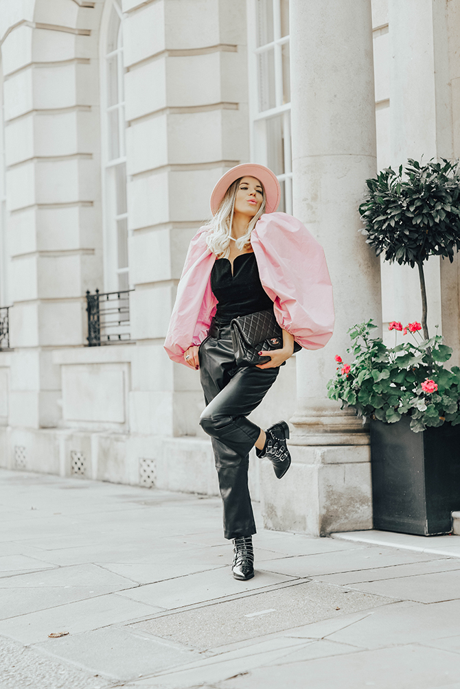 zara-velvet-puff-sleeve-top-fashion-blogger-london-chanel-classic-flap-london-cab-house-buying-first-time-ladder