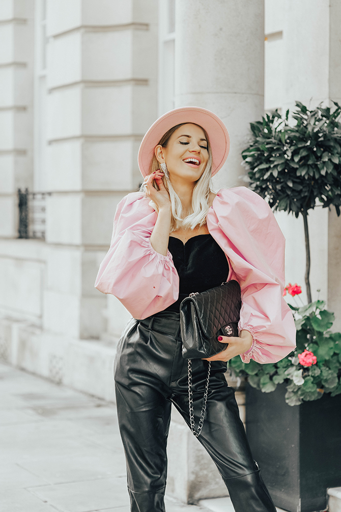 zara-velvet-puff-sleeve-top-fashion-blogger-london-chanel-classic-flap-london-cab-house-buying-first-time-ladder