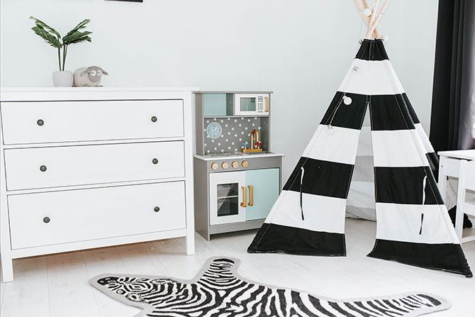 kids-bedroom-nursery-ideas-teepee-tent-kids-kitchen-ikea-hemnes-drawers-amara-living-zebra-rug-2