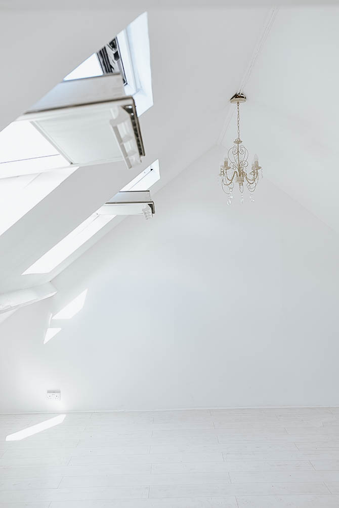 loft-conversion-velux-windows-walk-in-wardrobe-london-blogger-value-lights-chandelier